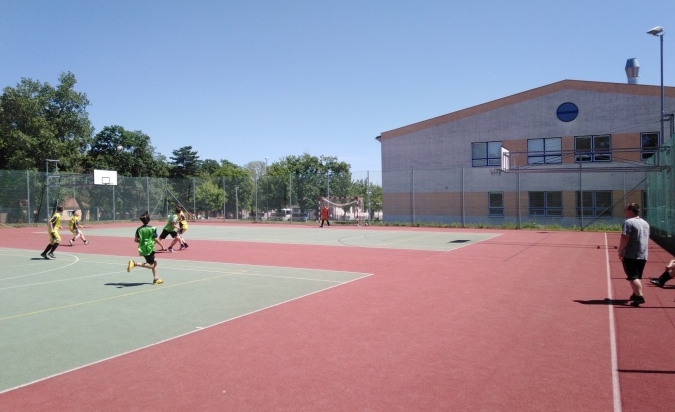 Sportovní akce (nohejbal, basketbal a fotbal)